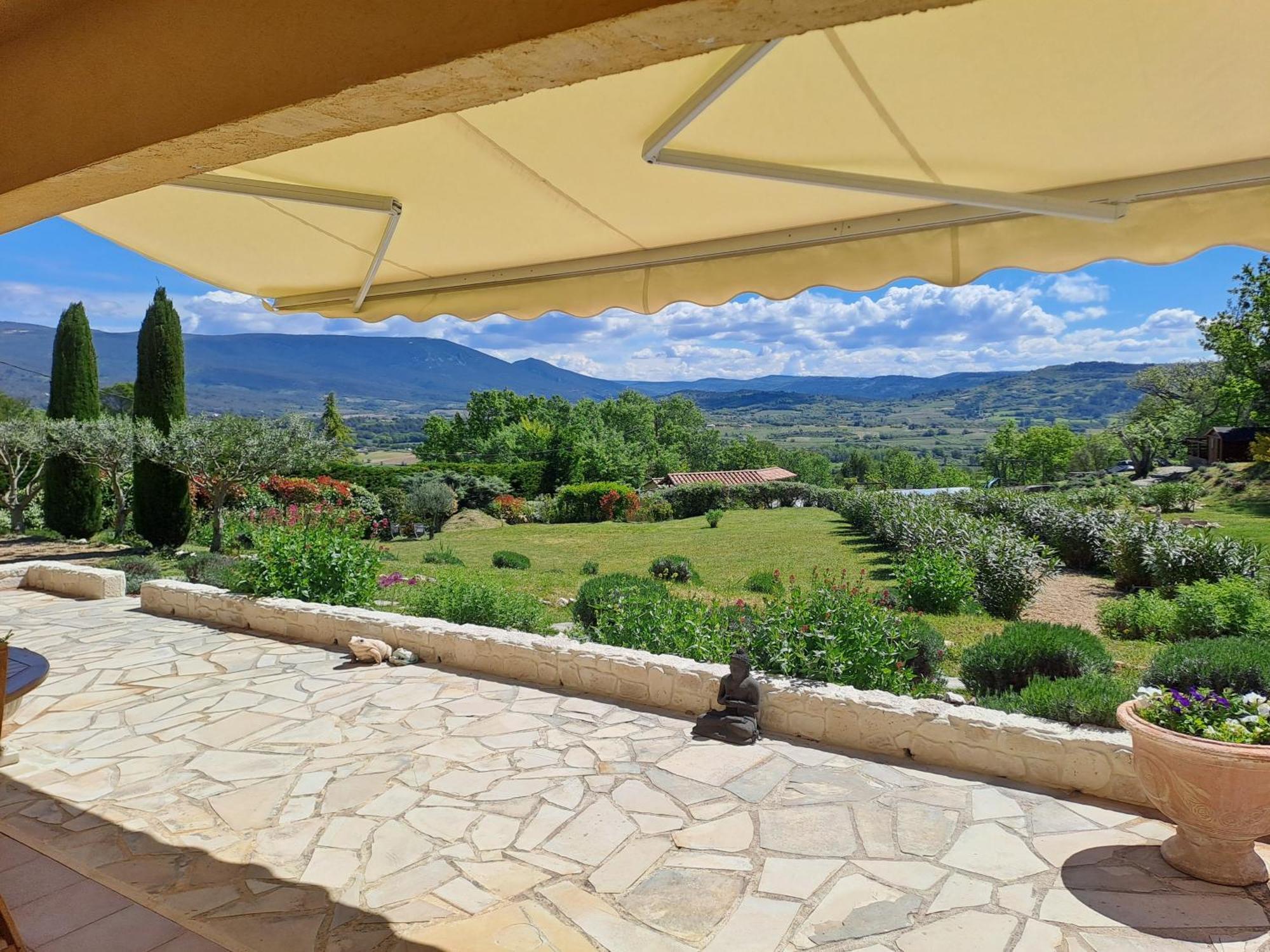 Bed and Breakfast Les Cerises à Saint-Saturnin-lès-Apt Extérieur photo